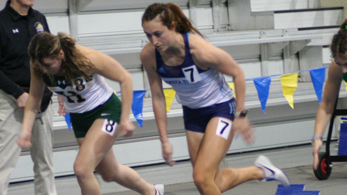 Two school records set in SDSU Indoor Track Classic for Trojan women's